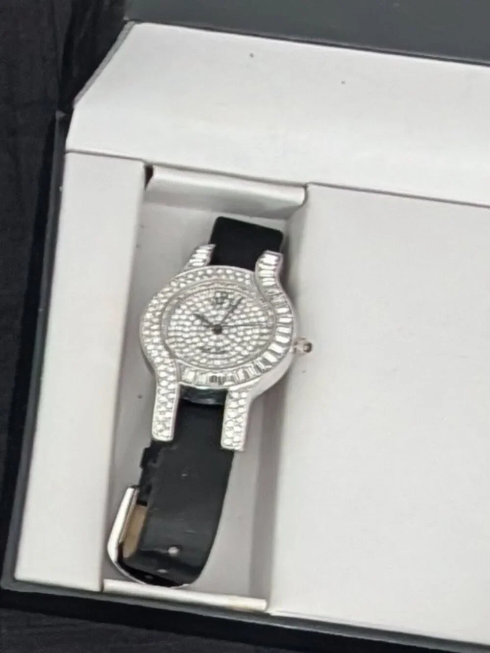 Victoria Wieck Beverly Hills Crystal Pavé Watch Silver Tone B4847C